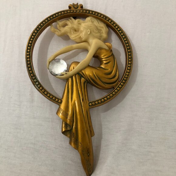 Design Toscano Gold-Tone Lady of the Lake Figurine - Art Deco Resin Sculpture - Picture 1 of 11